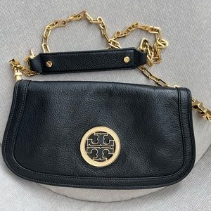 Authentic Tory Burch, good condition. Chain with signs of wearing in some links.